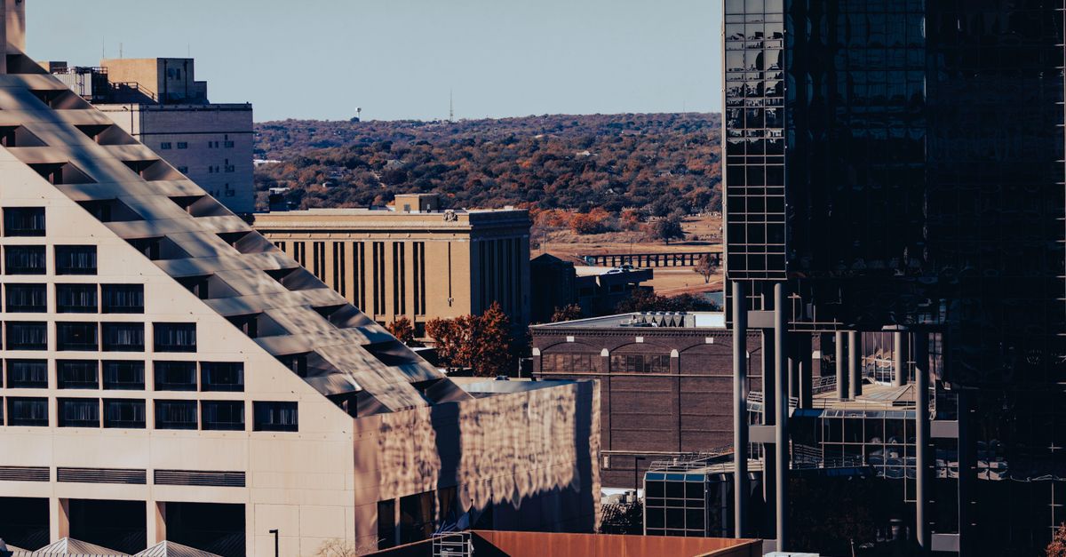 Fort Worth, Texas — remote online notarization with Robin Nunn