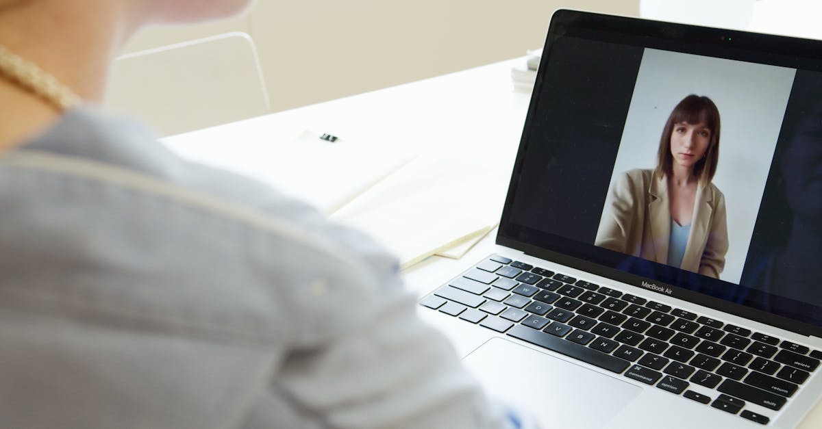 How Remote Online Notarization Works — NotaryAve, Robin Nunn